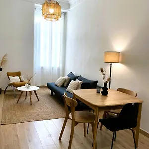 https://cozy-one-bedroom-apartment-city-center.fr-provencehotel.com